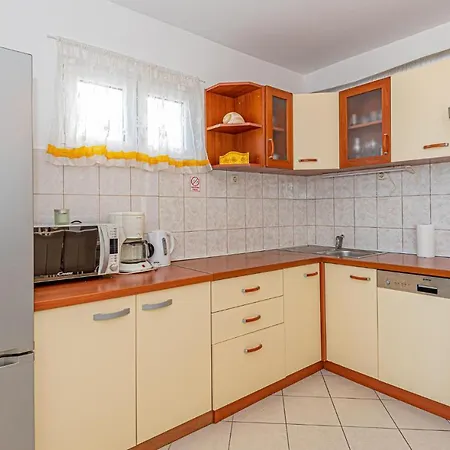 Nice Home In Razanj With Kitchen Feriehus Ražanj
