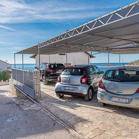 Nice Home In Razanj With Kitchen Feriehus Ražanj