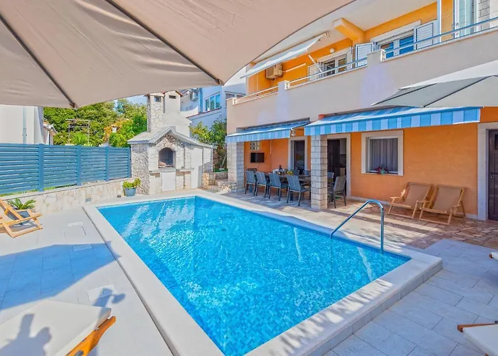 Nice Home In Razanj With Kitchen Hébergement de vacances Ražanj